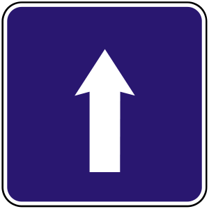 Značka IP 3b - Jednosmerná premávka - označuje jednosmernú cestu, ktorá sa v protismere spravidla označuje značkou B2. Značka sa umiestňuje v mieste, kde sa úsek s jednosmernou premávkou začína. 